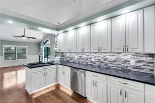 520 Raven Way, Naples, FL 34110 - Photo 12