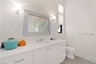 160 Little Carlos Ln, Fort Myers Beach, FL 33931 - Photo 24