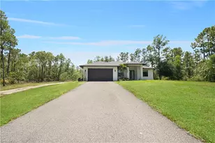 2692 54th Ave NE, Naples, FL 34120 - Photo 2