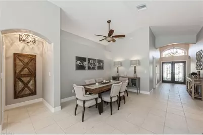 2438 Butterfly Palm Dr, Naples, FL 34119 - Photo 4