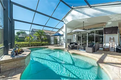 2438 Butterfly Palm Dr, Naples, FL 34119 - Photo 18