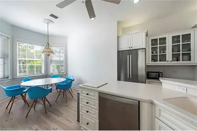 860 7th St S, Naples, FL 34102 - Photo 4