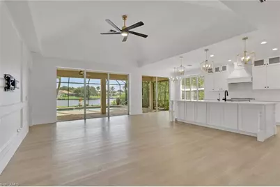 4242 Longshore Way S, Naples, FL 34119 - Photo 4