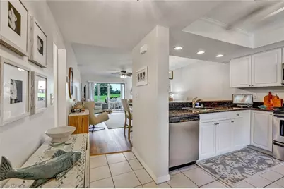 7340 Saint Ives Way #3102, Naples, FL 34104 - Photo 4