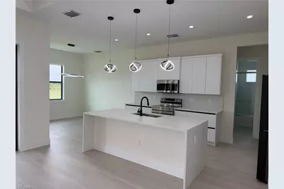 3806 NE 60th Ave, Naples, FL 34120 - Photo 6