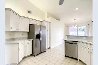 2129 Viscaya Pkwy, Cape Coral, FL 33990 - Photo 12