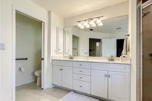 2129 Viscaya Pkwy, Cape Coral, FL 33990 - Photo 22