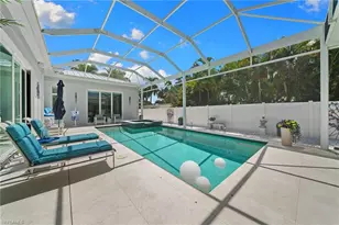 665 10th St N, Naples, FL 34102 - Photo 38