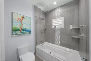 665 10th St N, Naples, FL 34102 - Photo 30