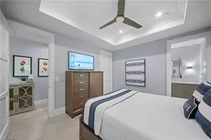 665 10th St N, Naples, FL 34102 - Photo 26