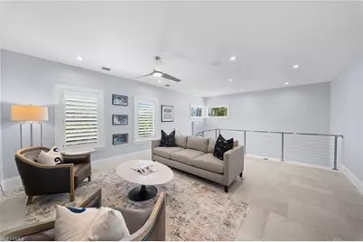 665 10th St N, Naples, FL 34102 - Photo 24