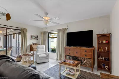 5770 Trailwinds Dr #213, Fort Myers, FL 33907 - Photo 4
