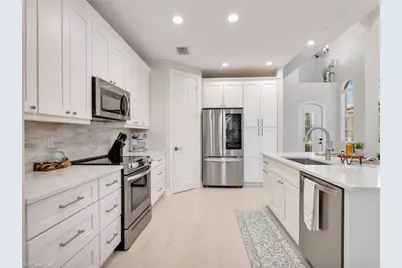 6096 Dogleg Dr, Naples, FL 34113 - Photo 22