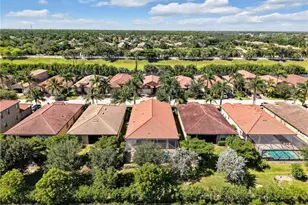 16382 Barclay Ct, Naples, FL 34110 - Photo 2