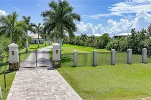 2755 & 2785 Cussell Dr, Saint James City, FL 33956 - Photo 6