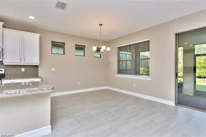 16354 Barclay Ct, Naples, FL 34110 - Photo 10