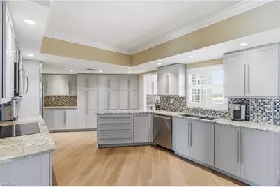 2901 Gulf Shore Blvd N #701S, Naples, FL 34103 - Photo 10