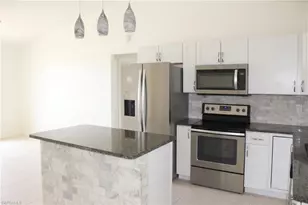 1905 NE 6th St, Cape Coral, FL 33909 - Photo 4