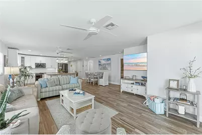 737 91st Ave N, Naples, FL 34108 - Photo 16