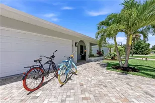 737 91st Ave N, Naples, FL 34108 - Photo 6
