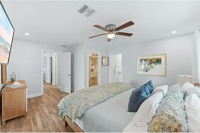 737 91st Ave N, Naples, FL 34108 - Photo 22