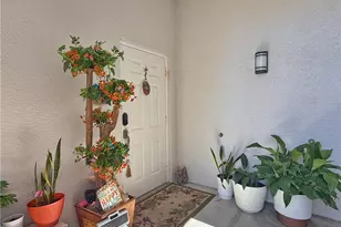 1310 Charleston Square Dr, Naples, FL 34110 - Photo 28