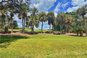 1310 Charleston Square Dr, Naples, FL 34110 - Photo 36