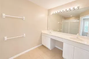 912 Hampton Cir, Naples, FL 34105 - Photo 8