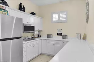 451 Bayfront Pl, Naples, FL 34102 - Photo 28
