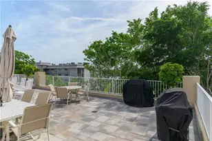 451 Bayfront Pl, Naples, FL 34102 - Photo 26