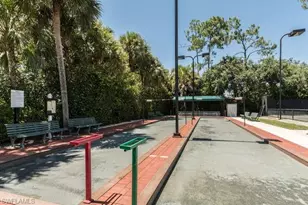 5300 Andover Dr, Naples, FL 34110 - Photo 48