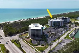 3 Bluebill Ave, Naples, FL 34108 - Photo 2