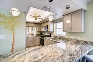 4104 SE 18th Ave, Cape Coral, FL 33904 - Photo 4