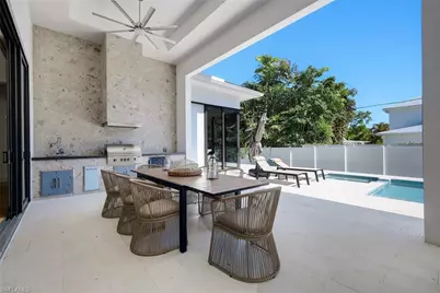 1248 13th Ave N, Naples, FL 34102 - Photo 46