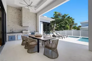 1248 13th Ave N, Naples, FL 34102 - Photo 46