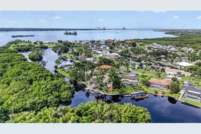 1771 Coral Way, North Fort Myers, FL 33917 - Photo 44