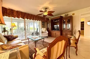 11118 Gulf Shore Dr, Naples, FL 34108 - Photo 2