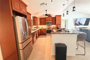 6505 Fawn Ln, Naples, FL 34120 - Photo 4