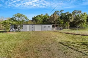 6505 Fawn Ln, Naples, FL 34120 - Photo 20