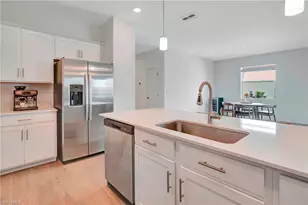 2301 Avocado Ln, Naples, FL 34120 - Photo 12