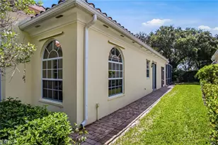 2737 Island Pond Ln, Naples, FL 34119 - Photo 40