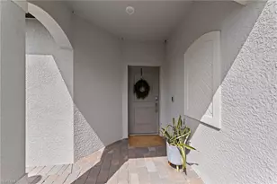 19512 Hinkley Dr, Estero, FL 33928 - Photo 4