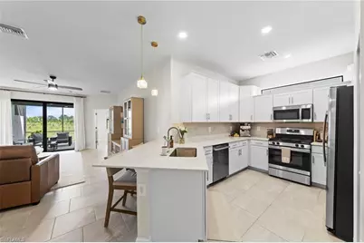 19512 Hinkley Dr, Estero, FL 33928 - Photo 10