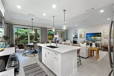 2542 Seychelles Dr #702, Naples, FL 34112 - Photo 8