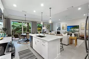2542 Seychelles Dr, Naples, FL 34112 - Photo 8