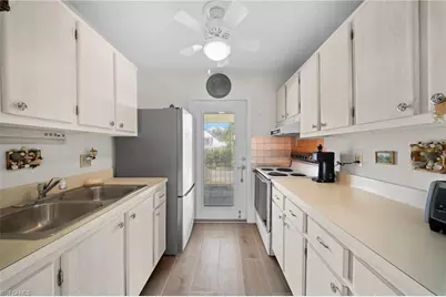 468 12th Ave S #468, Naples, FL 34102 - Photo 12