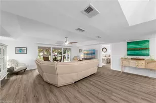 259 Winners Cir, Naples, FL 34112 - Photo 8