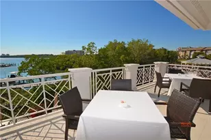 682 Catamaran Ct, Naples, FL 34110 - Photo 20