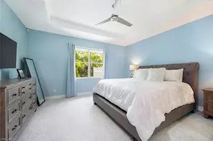 682 Catamaran Ct, Naples, FL 34110 - Photo 10