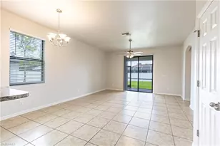 819 SW 14th Pl, Cape Coral, FL 33991 - Photo 8